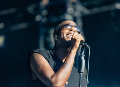 Bakar singing on stage, opening for Cage the Elephant in Salt Lake City. Photo: @lmsorenson