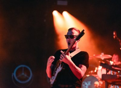 Brad Shultz of Cage the Elephant on stage in Salt Lake City. Photo: @lmsorenson