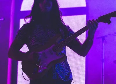 Guitarist Mark Speer.