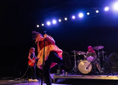 Fancy footwork from Kathleen Hanna.