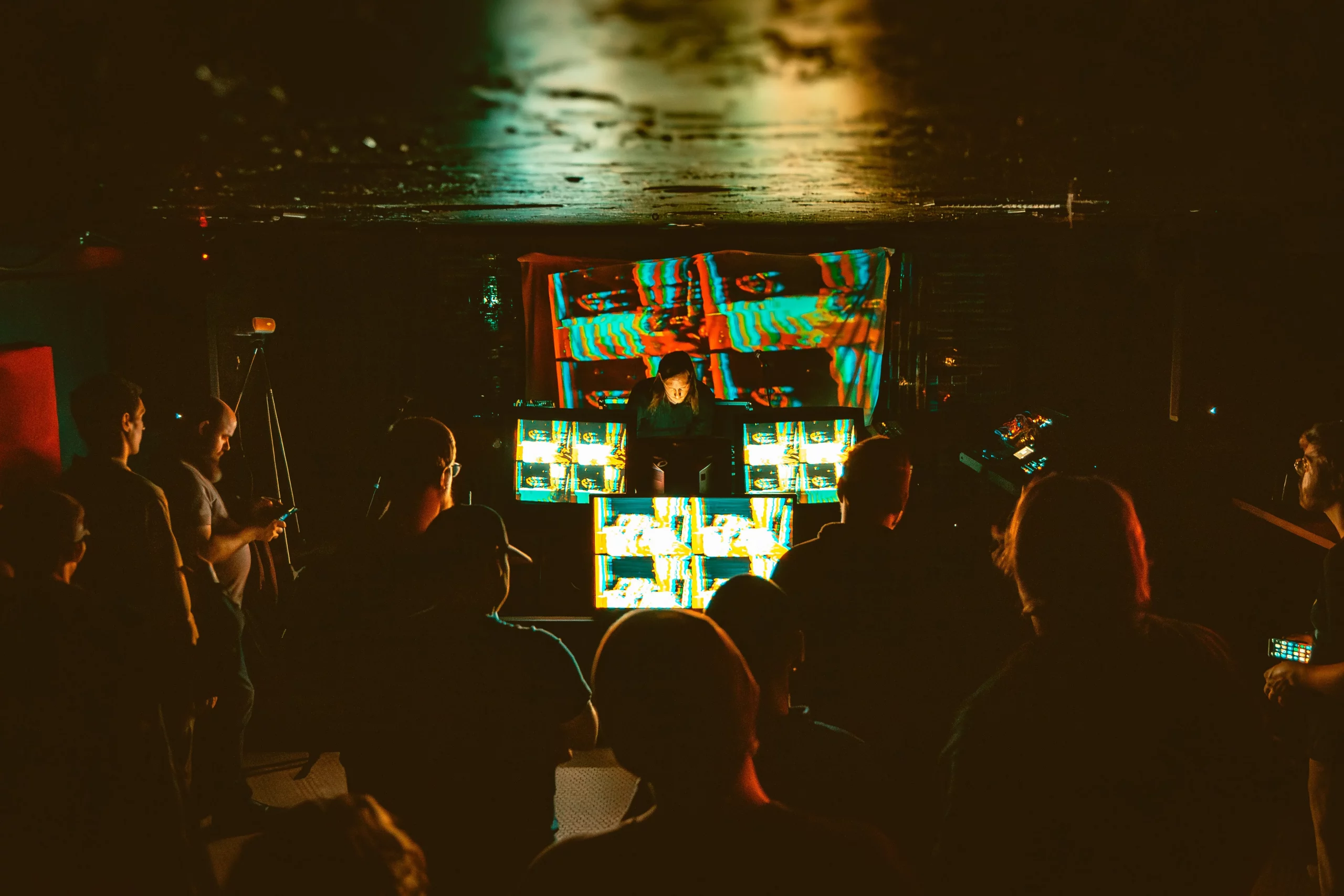 Lars Shurilla performing at the Man-Made Men show.