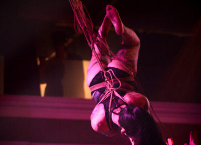 JanenotJade swings out over the audience.