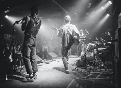 Molotov Dress brought up the crowd's energy.