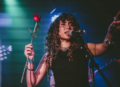 Detzany wowed the crowd with her outstanding vocal performance.