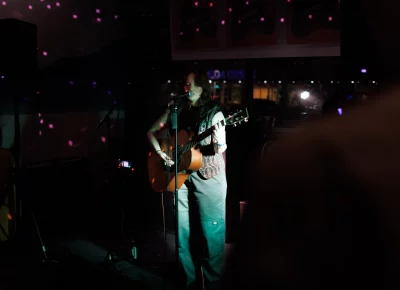 Anna Beck delivered a captivating performance.