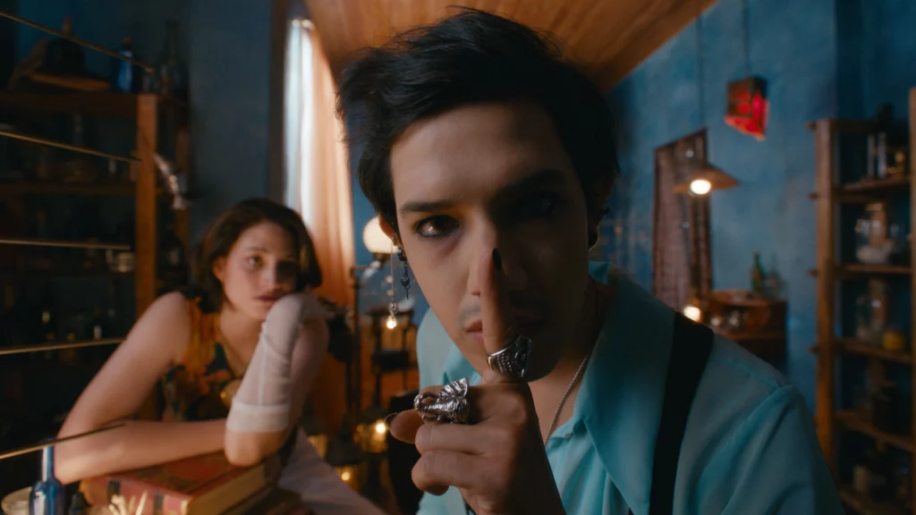 The Sexy, Surreal Spanish Soap Opera of Rains Over Babel