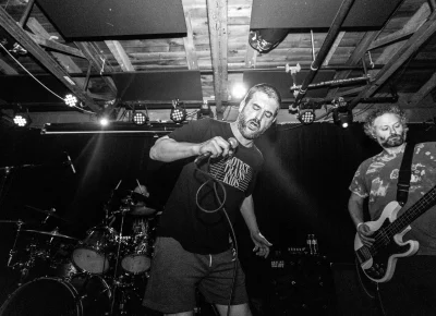 Chat Pile walked out to the theme song to Austin Powers. Photo: Diego Andino.