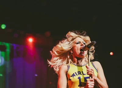 Amyl and the Sniffers @ The Complex 03.30.25