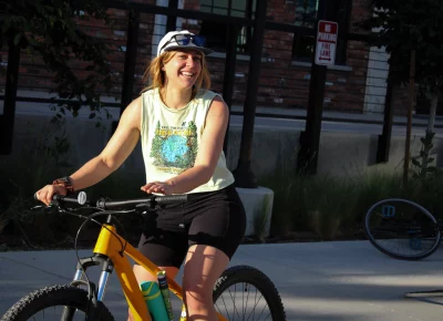 It's all smiles as the SLUG Cat begins. Photo: India Mendoza