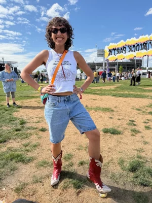 Asha Pruitt, 24, Salt Lake City (@asha.samudra).