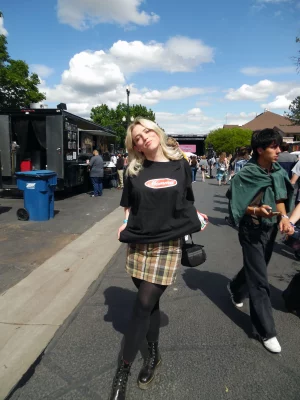 Michaela Blades, 21, Utah. (@michaela.blades).