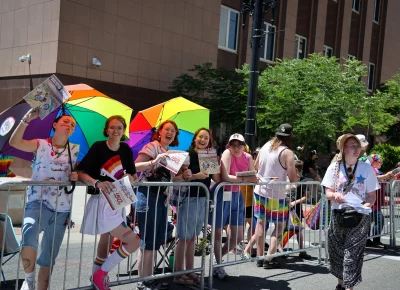 Even on a sunny day there were plenty of rainbows. Photo: TaCara DeTevis.