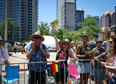 Even on a sunny day there were plenty of rainbows. Photo: TaCara DeTevis.